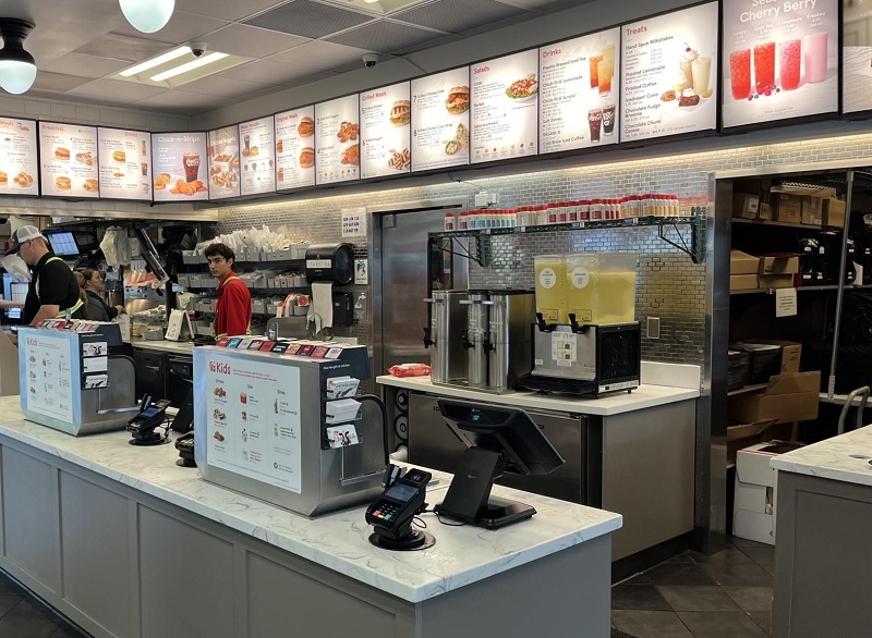 Do Chick-fil-A's Dinner Hours Vary by Location